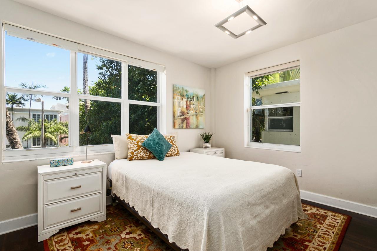 Two Bedroom Two Bath Apartment 2 Block To Beach Miami Beach Extérieur photo